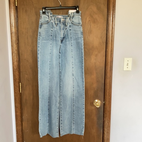 Relist 5/17❌ So Notch waist Super High rise Wide Leg raw hem jean - Picture 12 of 16
